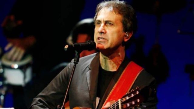 «Φωτιά» οι αποκαλύψεις από τον Γιώργο Νταλάρα: «Έχω τρία παιδιά…»