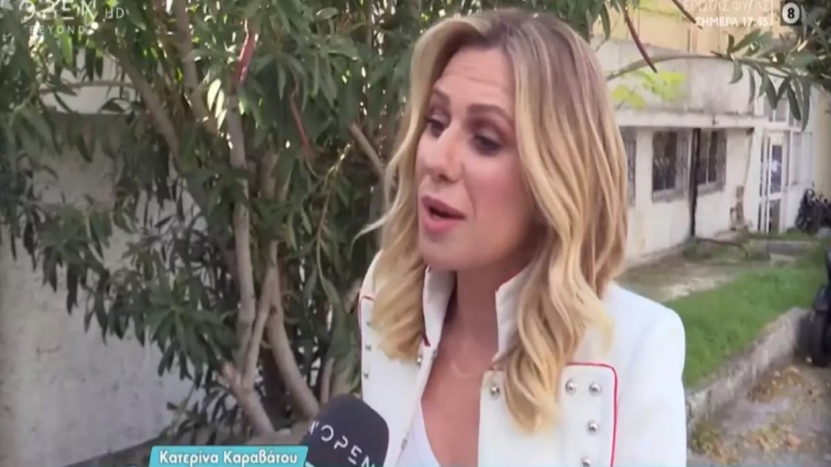 “Άφωνη” η Κατερίνα Καραβάτου: «Το είπε αυτό ο…» (Video)