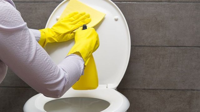 Εξαφανίστε το πουρί από τη λεκάνη σας στο λεπτό – Πανεύκολο tip από τον Σπύρο Σούλη