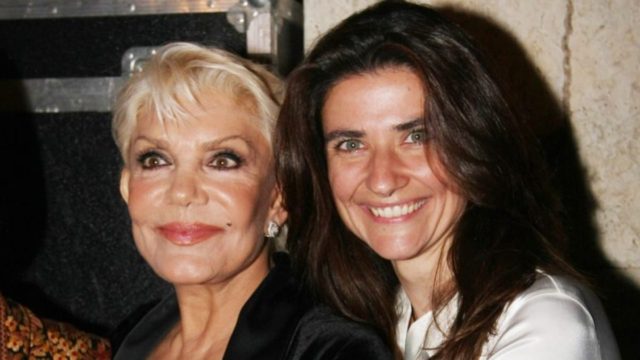 Καταιγιστική η Μαρινέλλα: «Δεν ήθελα η κόρη μου να με βλέπει μια με τον έναν γκόμενο και…»