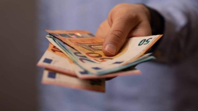 Νέο αυξημένο επίδομα 247 ευρώ – Οι προϋποθέσεις για την καταβολή