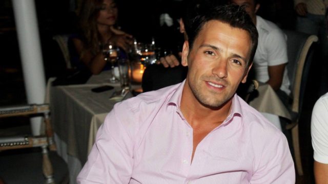 Πυρ και μανία ο Νίκος Βέρτης: «Αν ήμουν gay θα…- Μακάρι όλοι οι άντρες να φορούσαν τα παντελόνια που φοράω»