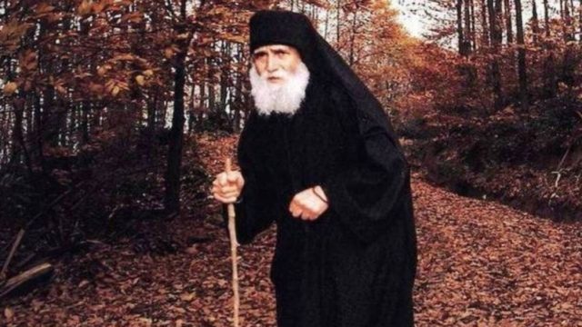 «Μπουρλότο» με προφητεία του Αγίου Παϊσίου: «Όταν ο τουρκικός στόλος…»