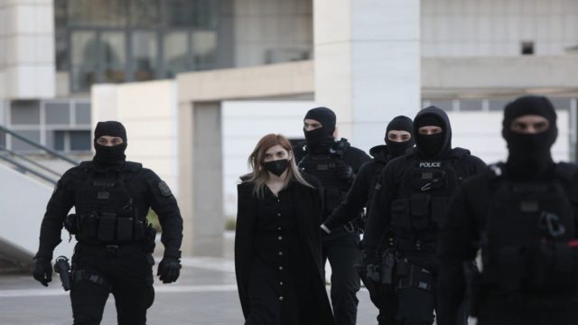 Νεκρά παιδιά στην Πάτρα: Έφτασε στα δικαστήρια η Ρούλα Πισπιρίγκου! Η ώρα της κρίσης για το θάνατο της Τζωρτζίνας – «Σημαντικό ρόλο θα παίξουν…» – Κόλαφος ο Γρηγόρης Λέων