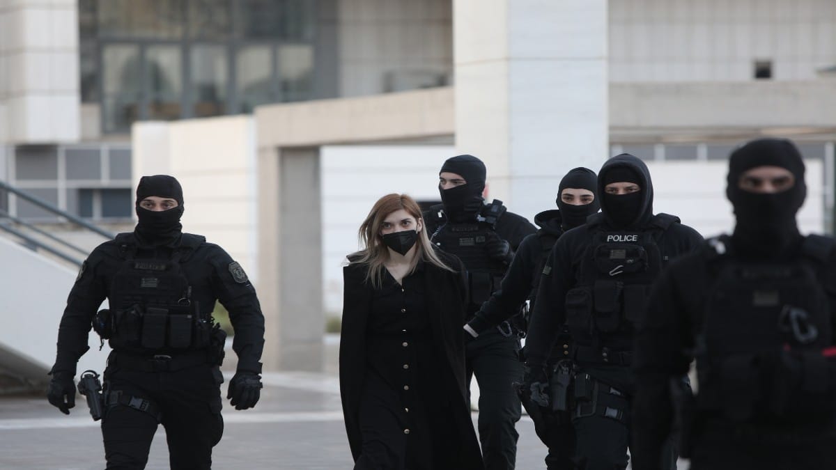 Νεκρά παιδιά στην Πάτρα: Έφτασε στα δικαστήρια η Ρούλα Πισπιρίγκου! Η ώρα της κρίσης για το θάνατο της Τζωρτζίνας – «Σημαντικό ρόλο θα παίξουν…» – Κόλαφος ο Γρηγόρης Λέων