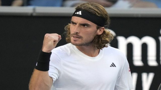 Australian Open: «Σίφουνας» Τσιτσιπάς στην πρεμιέρα – Άνετη πρόκριση επί του Αλίς