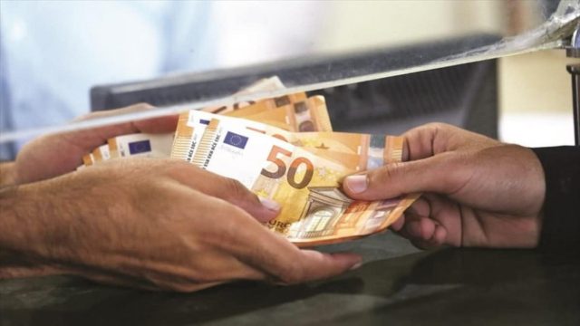 «Σφαγή» με τις συντάξεις – Αλαλούμ με τις αυξήσεις για χιλιάδες δικαιούχους