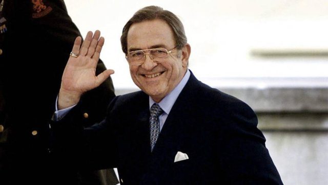 Τέως βασιλιάς Κωνσταντίνος: Η λίστα των γαλαζοαίματων που θα παραστούν στην κηδεία – 60 Έλληνες καλεσμένοι