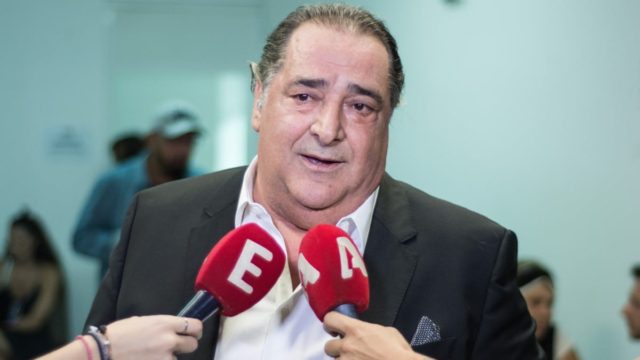 «Τέλος» το τραγούδι για τον Βασίλη Καρρά: Αυτό είναι το νέο του επάγγελμα!