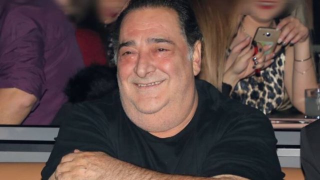 Θα έπεφτε στη «φωτιά»: Αυτή είναι η άγνωστη κόρη του Βασίλη Καρρά – Με τι ασχολείται (photos)
