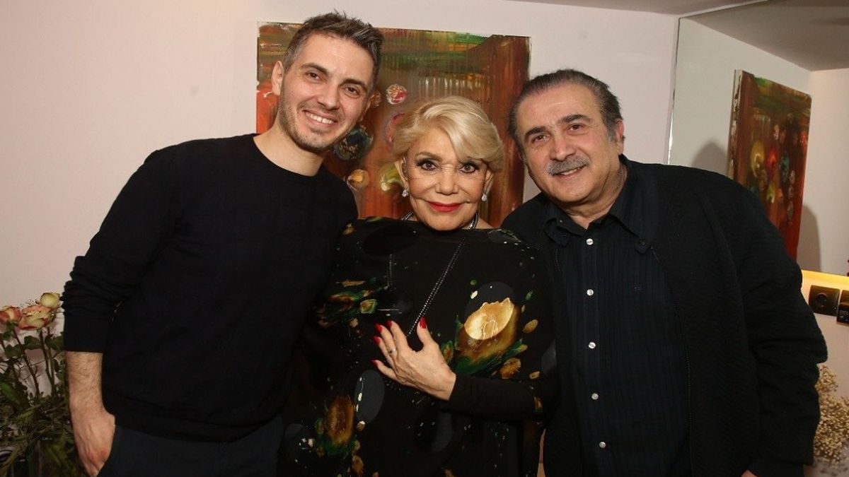 «Κάνε πίσω ρε…»: Άγριο σκηνικό για Μαρινέλλα και Λάκη Λαζόπουλο