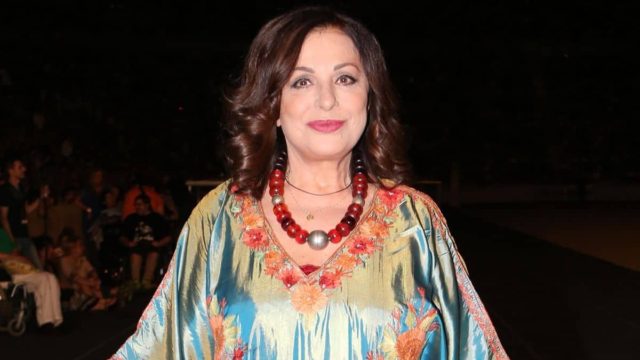 «Βόμβα» στη showbiz: «Ήμουν ερωτευμένος με την Χαρούλα Αλεξίου…»
