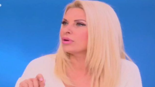 Μίλησε έξω από τα δόντια η Ελένη Μενεγάκη: “Πάντως και ο δικός μου τα έχασε…” – Η αποκάλυψη για τον Μάκη Παντζόπουλο