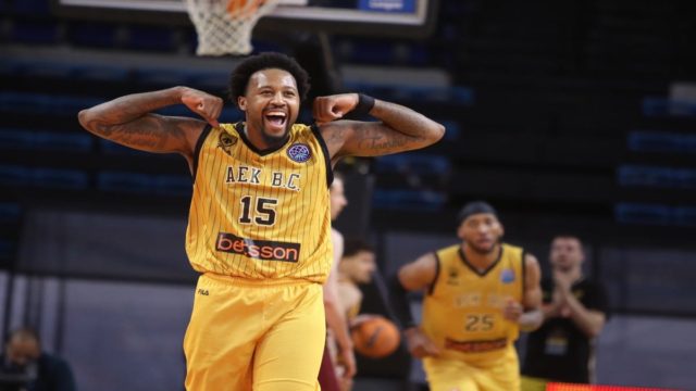 BASKETBALL CH. LEAGUE:  ΑΕΚ – Λιμόζ (82-72): Επική ανατροπή από το -20 και θρίαμβος της Βασίλισσας