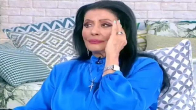 “Εκτός ορίων” η Ζωζώ Σαπουντζάκη: “Τα μάζεψα και έφυγα…” – Το σκηνικό που την έβγαλε από τα ρούχα της
