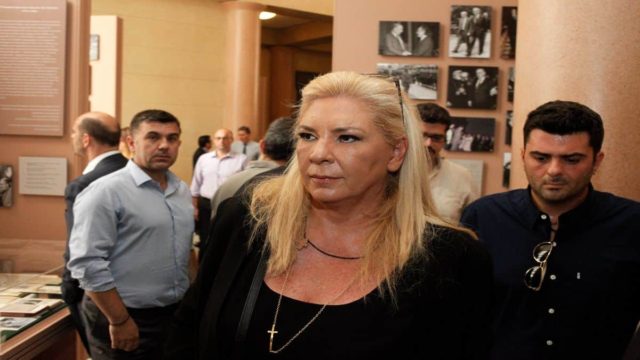 Στα χνάρια του Ανδρέα η Δήμητρα Λιάνη Παπανδρέου: «Κατεβάζει το παλιό ΠΑΣΟΚ στις εκλογές – Ανακοινώνει κόμμα…»