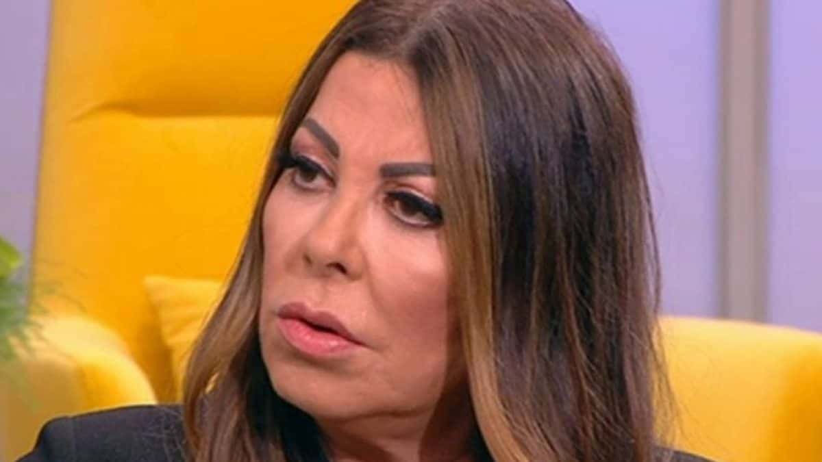 «Αυτοκτόνησε …»: Σε κατάσταση σοκ η Άντζελα Δημητρίου!