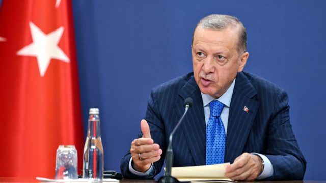 Ελληνοτουρκικά: Νέο παραλήρημα Ερντογάν  – «Εχθρικές ενέργειες από την Ελλάδα στα νησιά – Γιατί ο πανικός; Φτιάξε και εσύ Tayfun να έχεις»
