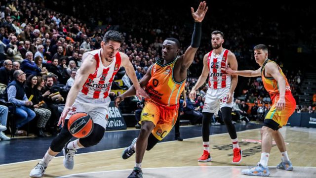 Euroleague: Έκανε την ανατροπή ο Ολυμπιακός – Υπέταξε τη Βαλένθια με 92-85