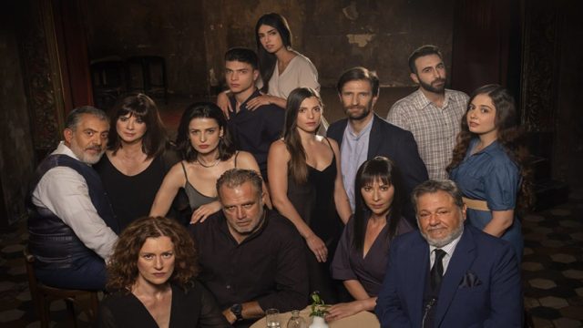 Σοκ στην “Γη της Ελιάς” –  Εισβάλλει πασίγνωστη παρουσιάστρια