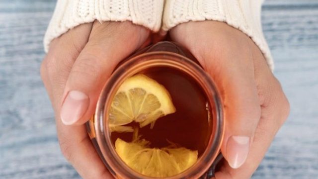 Το “γιατρικό” για τα πάντα: Λίγες μόνο σταγόνες λεμονιού στο τσάι σας μπορούν να σας βοηθήσουν να αντιμετωπίσετε μέχρι και την πιο δύσκολη ασθένεια