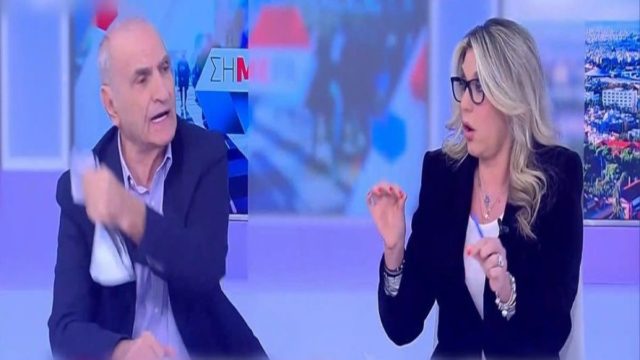 «Ήθος τζάμπα μάγκας! Που να καταλάβει ότι η δύναμη είναι στο μυαλό!» – «Λιθοβολισμός» Βαρεμένου στα social media για το bullying στην Καραμανλή (photo)