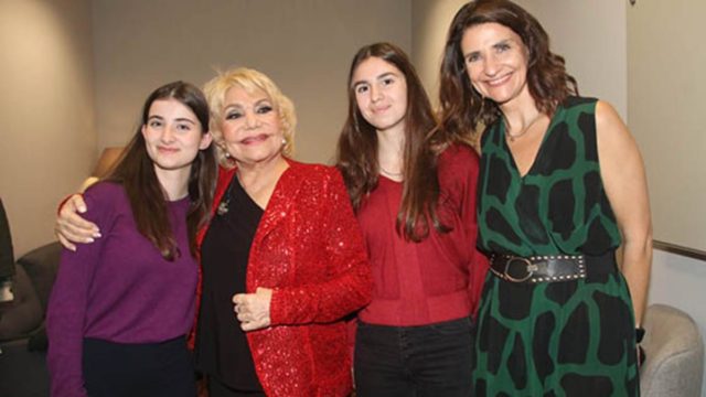 Σπαραγμός για τη Μαρινέλλα: «Η κόρη μου είχε καρκίνο στο μαστό, κυκλοφορούσε με το κεφάλι…»