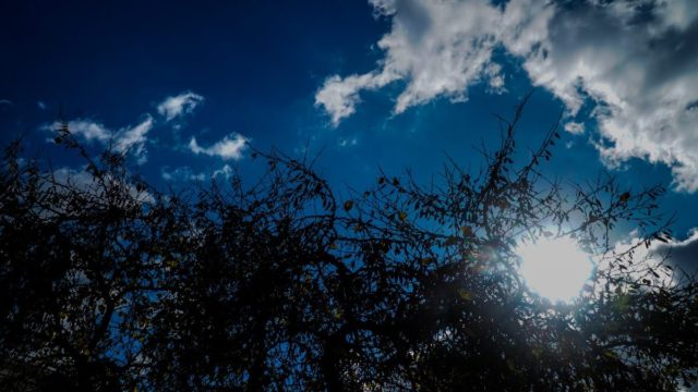 Καιρός σήμερα 18/2: Ανοιξιάτικο Σαββατοκύριακο – Με ήλιο και άνοδο της θερμοκρασίας