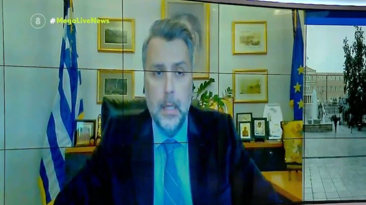 «Ψυχρή αγκαλιά» στη χώρα από τον Γιάννη Καλλιάνο: «Το χοντρό μπουφάν παραμένει μέχρι και…»