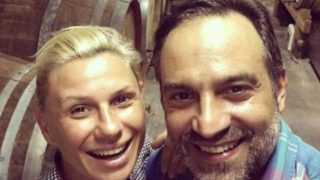 «Βόμβα» στη showbiz: Αυτό είναι το τρίτο πρόσωπο ανάμεσα σε Κατερίνα Καραβάτου και Κρατερό Κατσούλη