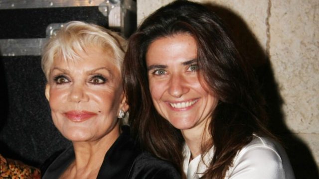 Σπάραξε η Μαρινέλλα για την κόρη της: «Έμεινε για ένα διάστημα γουλί από τη χημειοθεραπεία…»