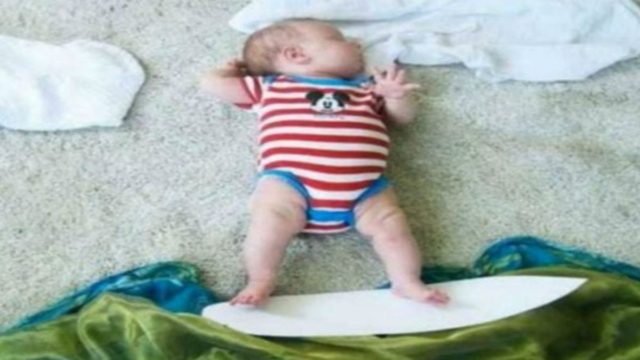 Μητέρα έβαλε κρυφή κάμερα την ώρα που το μωράκι της κοιμόταν – Αυτό που κατέγραψε θα σας κάνει να… (Video)