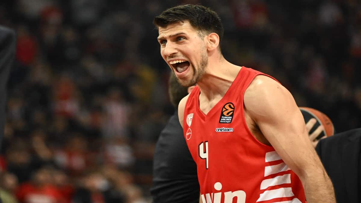 Euroleague: Δε σταματά πουθενά ο Ολυμπιακός – Με «κρυφό άσσο» τον Λούντζη υπέταξε και την Εφές (photos)
