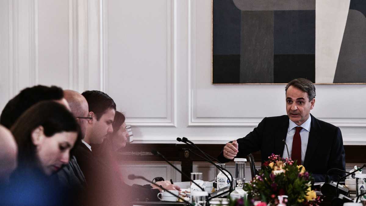 Πρόταση για τα μισθολογικά των καλλιτεχνών έως το τέλος της εβδομάδας – Τι συζήτησαν με τον Μητσοτάκη στο Μαξίμου