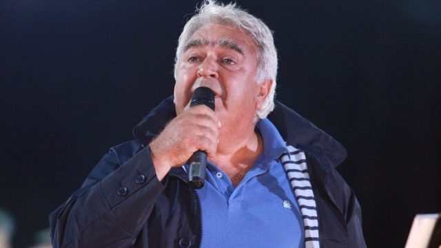 «Ο καθένας μπορεί…»: Ο Πασχάλης Τερζής απαντάει για πρώτη φορά στις φήμες για την υγεία του
