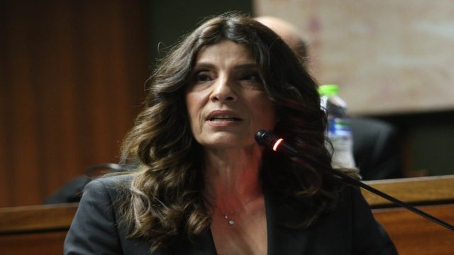 Ξεσπάθωσε δίχως έλεος η Πόπη Τσαπανίδου: «Περισσεύει η υποκρισία…»