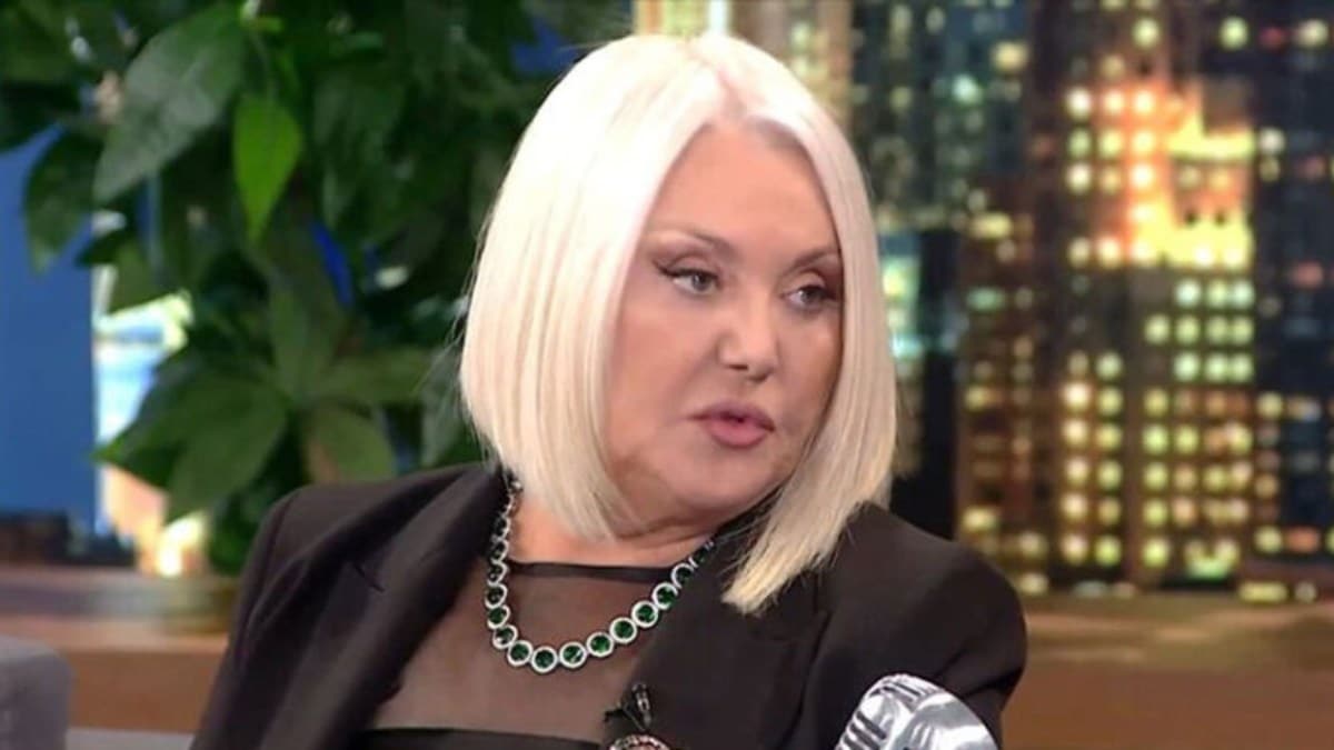 «Φωτιά» οι αποκαλύψεις από Ρούλα Κορομηλά: «Με κανέναν πρώην μου δεν έτυχε να…»