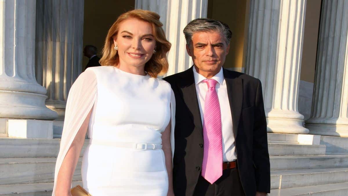“Εδέμ” για τον Νίκο Ευαγγελάτο και την Τατιάνα Στεφανίδου – Αυτό είναι το πολυτελές εξοχικό τους στην Χαλκίδα