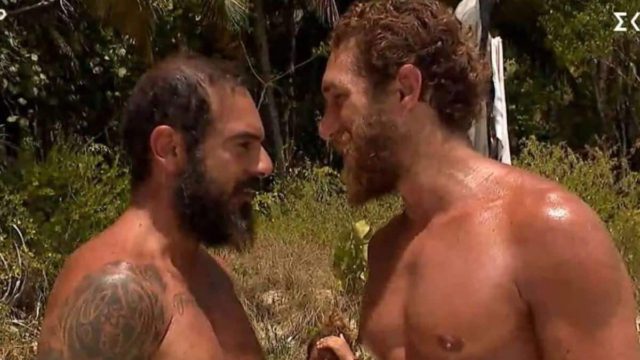 Survivor All Star – Τριαντάφυλλος κατά Κόρομι: «Ο ύπουλος Ούγγρος, ξέχασες τις που@@ιές και τα…»