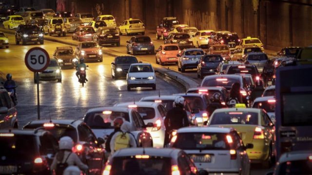 Τέλη κυκλοφορίας: Τελειώνει η προθεσμία! Τα τσουχτερά πρόστιμα για όσους δεν τα πληρώσουν