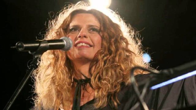 Ανησυχία για την υγεία της Ελένης Τσαλιγοπούλου – Ακύρωσε τις προγραμματισμένες εμφανίσεις της