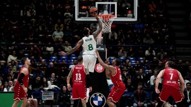 Αρμάνι-Παναθηναϊκός 78-76: Κέρδισε την ελπίδα, έχασε με… γκρι παρέμβαση