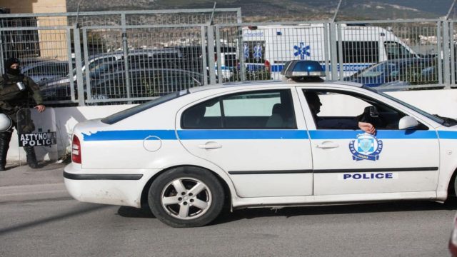 «Σάλος» στην ΕΛ.ΑΣ: Συνελήφθησαν αστυνομικοί για βασανιστήρια και ξυλοδαρμό κρατουμένου