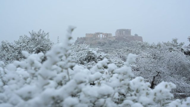 «Οδυνηρή» πρόβλεψη από τα Μερομήνια: Χιόνια και ανοιξιάτικος «παγετός» – Με αυτό τον καιρό θα κάνουμε παρέλαση την 25η Μαρτίου