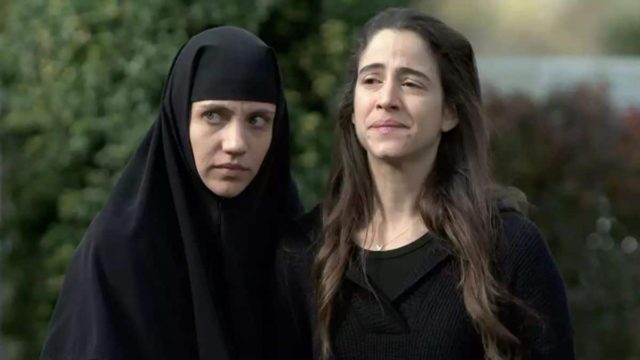 Μαύρο Ρόδο: Νέο ειδύλλιο στη σειρά – Αυτοί οι δύο ήρωες έρχονται κοντά