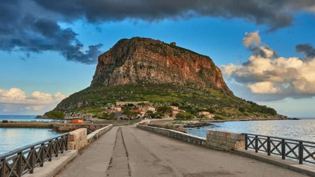 Η Φωτογραφία της Ημέρας: Το «Πέτρινο Καράβι» του Γιάννη Ρίτσου,  Μονεμβασιά