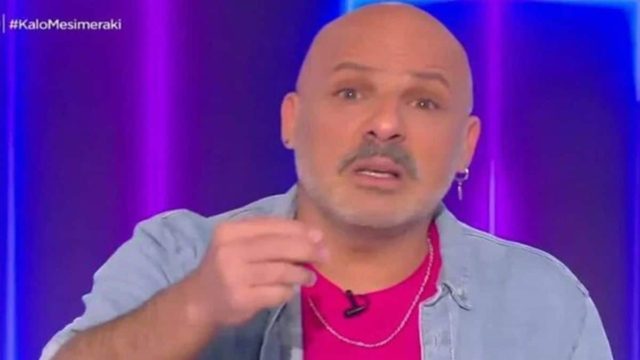 «Κάνω τον βλάκα αυτή τη στιγμή…» – Τα είπε έξω από τα δόντια ο Νίκος Μουτσινάς