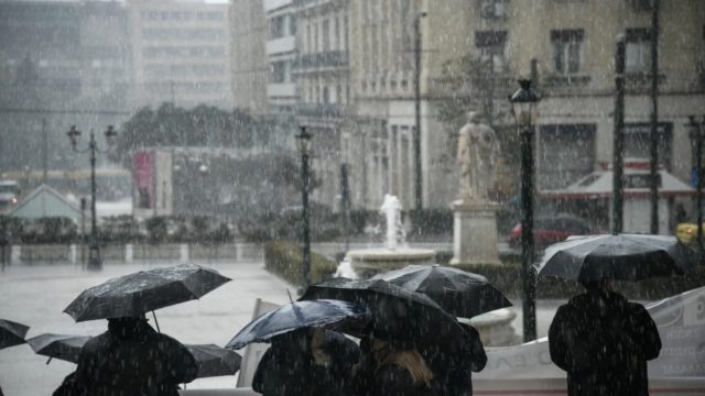 Έκτακτο δελτίο επιδείνωσης του καιρού: Έρχονται ισχυρές βροχές και καταιγίδες – Οι περιοχές που  θα “χτυπήσει” η κακοκαιρία