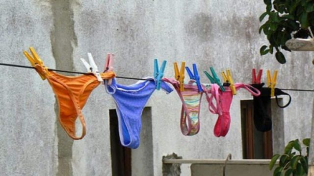 Έπος στο Κιάτο: Έμπαινε κρυφά στο σπίτι της γειτόνισσάς του και της έκλεβε τα εσώρουχα