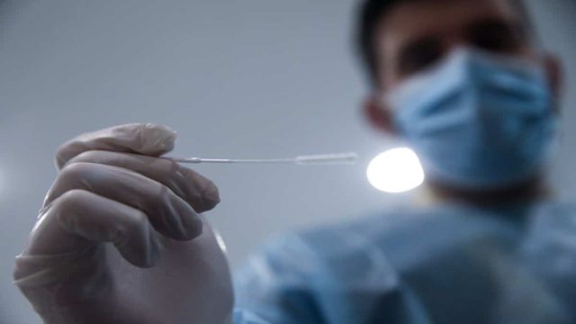 Κορωνοϊός: Προς κατάργηση τα μέτρα στα νοσοκομεία – Τι θα ισχύει για μάσκες και rapid tests
